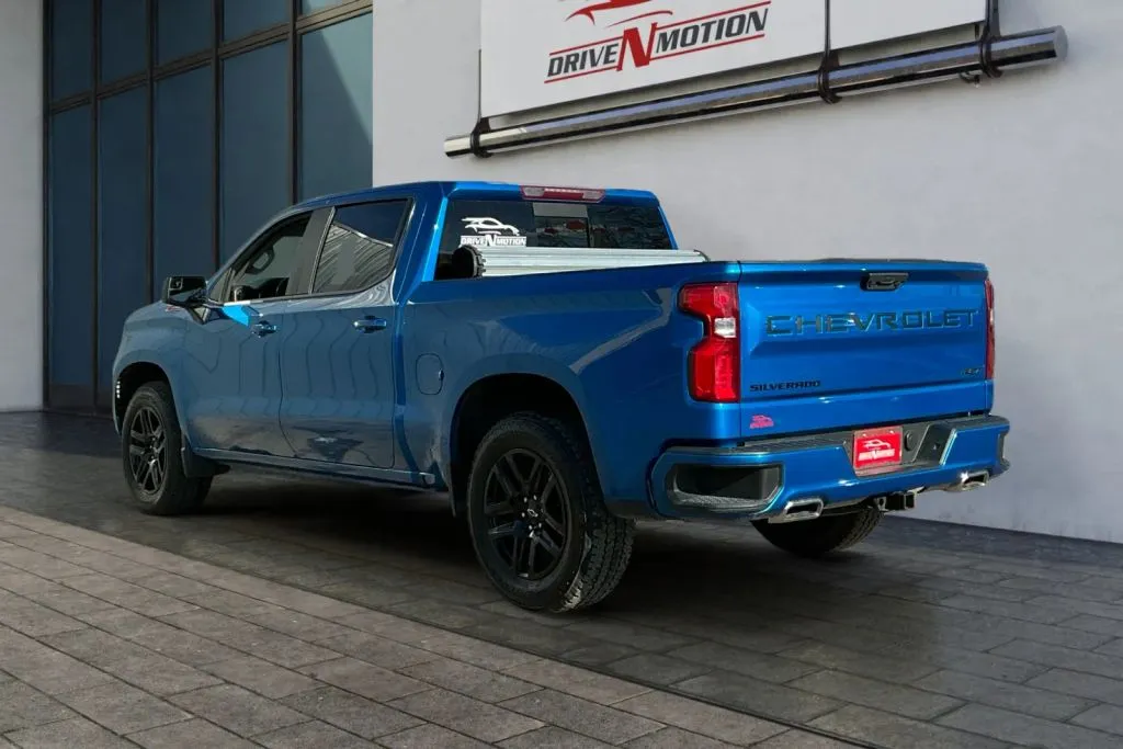 More photos of 2022 Chevrolet Silverado 1500 Crew Cab RST Pickup 4D 5 3/4 ft at Drive N-Motion Greeley, CO
