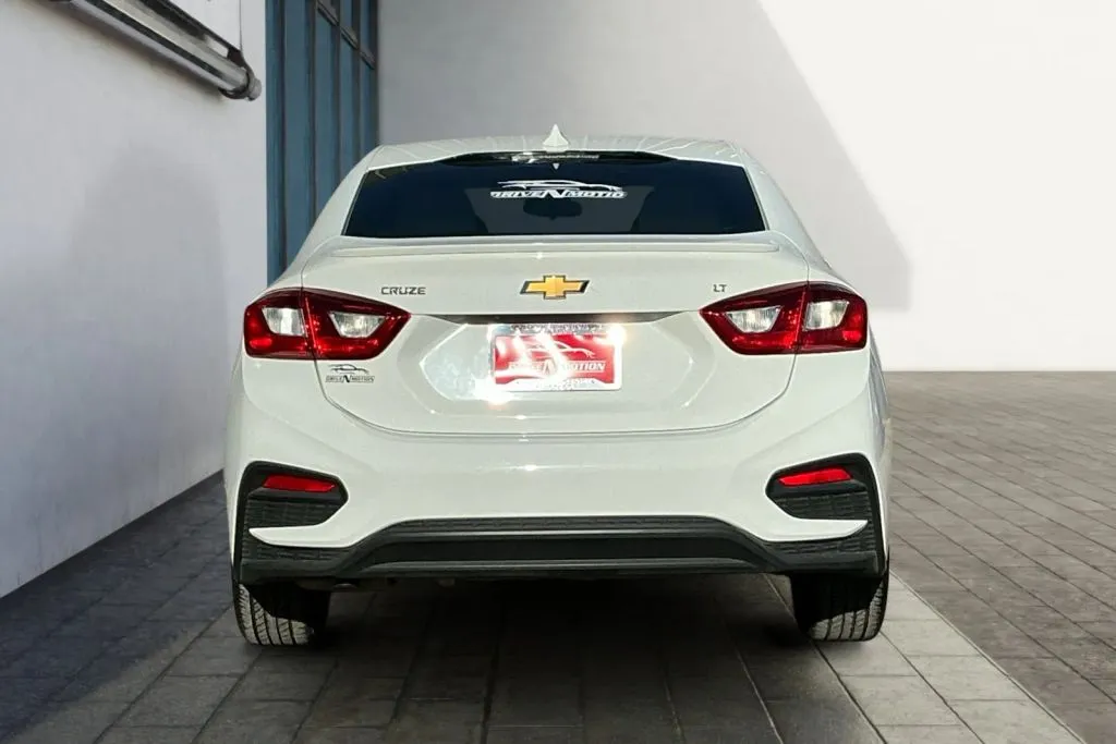 More photos of 2018 Chevrolet Cruze LT Sedan 4D at Drive N-Motion Greeley, CO