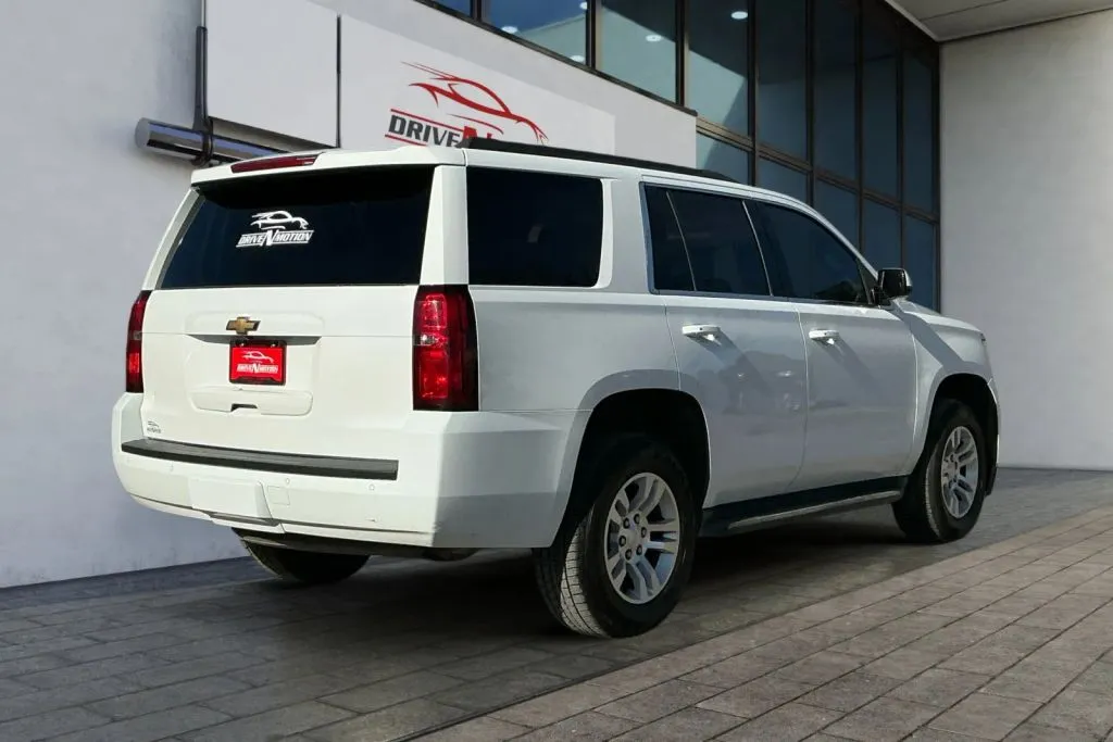 More photos of 2016 Chevrolet Tahoe LT Sport Utility 4D at Drive N-Motion Greeley, CO