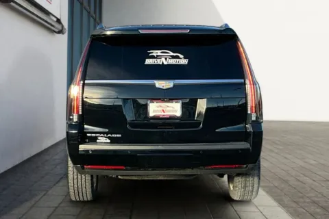 More photos of 2018 Cadillac Escalade Luxury Sport Utility 4D at Drive N-Motion Greeley, CO