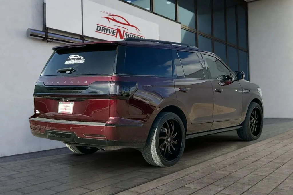 Another view of 2018 Lincoln Navigator Black Label Sport Utility 4D for sale in Greeley, CO at Drive N-Motion Greeley