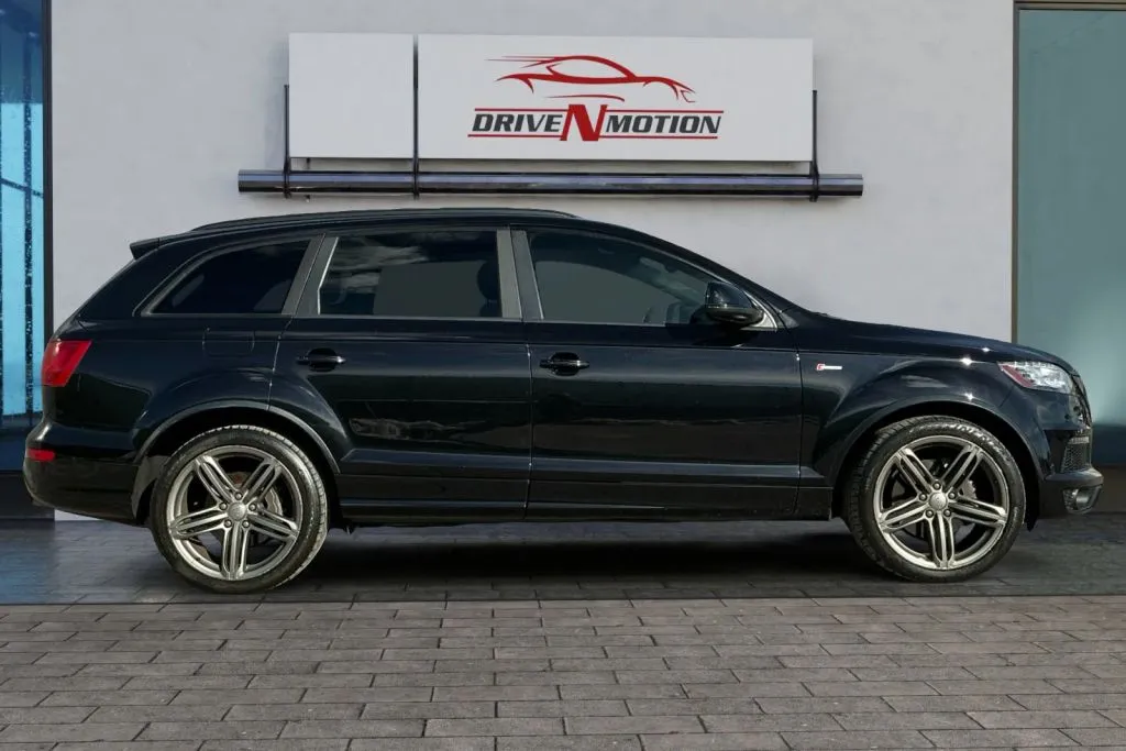 Photos of 2015 Audi Q7 3.0T S line Prestige Sport Utility 4D for sale in Greeley, CO at Drive N-Motion Greeley