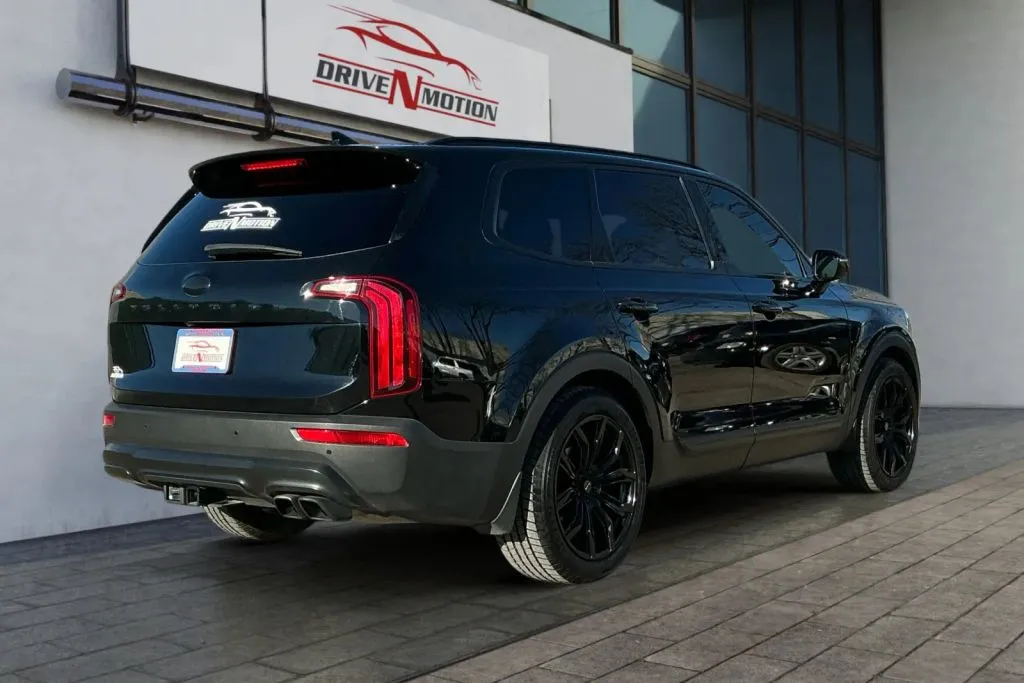 More photos of 2020 Kia Telluride SX Sport Utility 4D at Drive N-Motion Greeley, CO