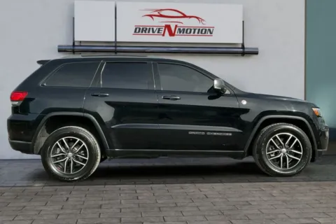 Another view of 2018 Jeep Grand Cherokee Trailhawk Sport Utility 4D for sale in Greeley, CO at Drive N-Motion Greeley
