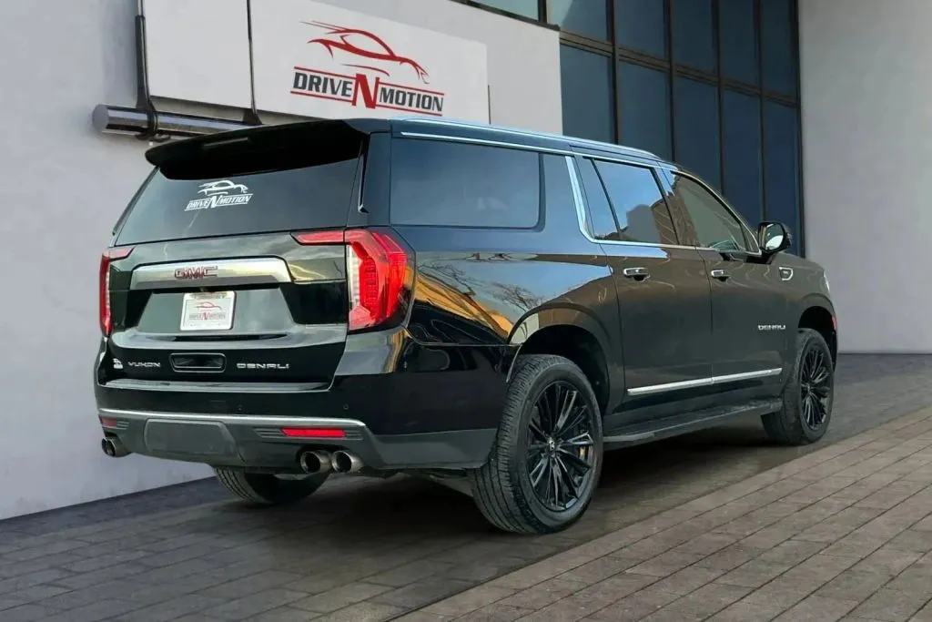 More photos of 2022 GMC Yukon XL Denali Sport Utility 4D at Drive N-Motion Greeley, CO