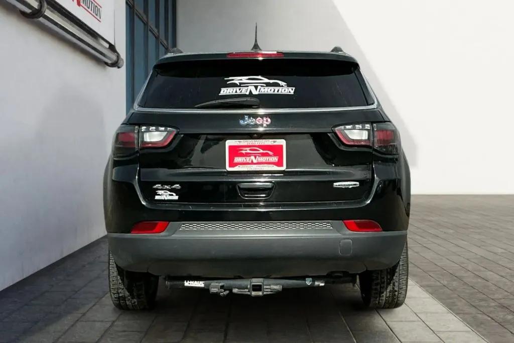 More photos of 2022 Jeep Compass Latitude Lux Sport Utility 4D at Drive N-Motion Greeley, CO