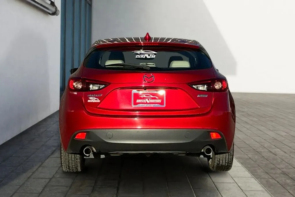 More photos of 2015 MAZDA MAZDA3 s Grand Touring Hatchback 4D at Drive N-Motion Greeley, CO