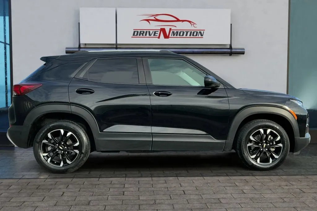 Another view of 2021 Chevrolet Trailblazer LT Sport Utility 4D for sale in Greeley, CO at Drive N-Motion Greeley