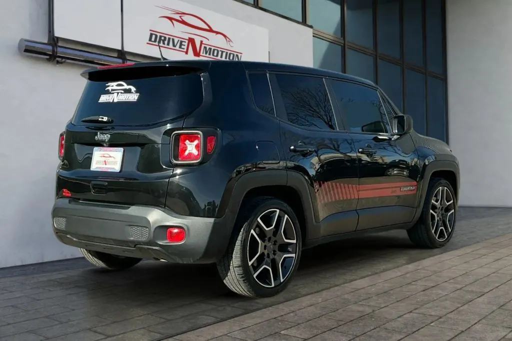 More photos of 2020 Jeep Renegade Jeepster Sport Utility 4D at Drive N-Motion Greeley, CO
