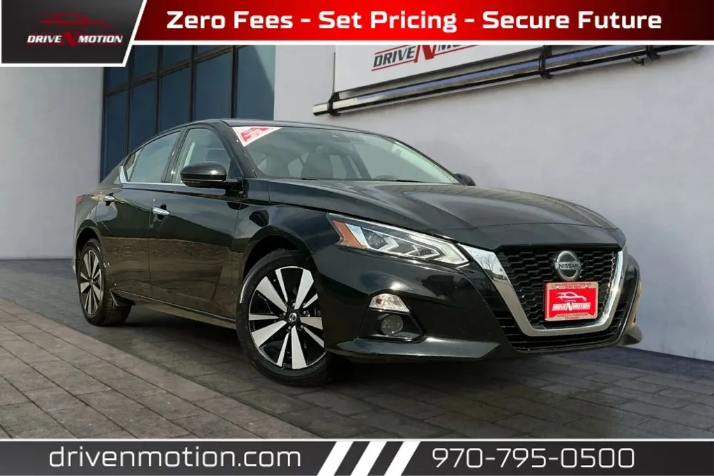 Black 2021 Nissan Altima 2.5 SL Sedan 4D for sale in Greeley, CO