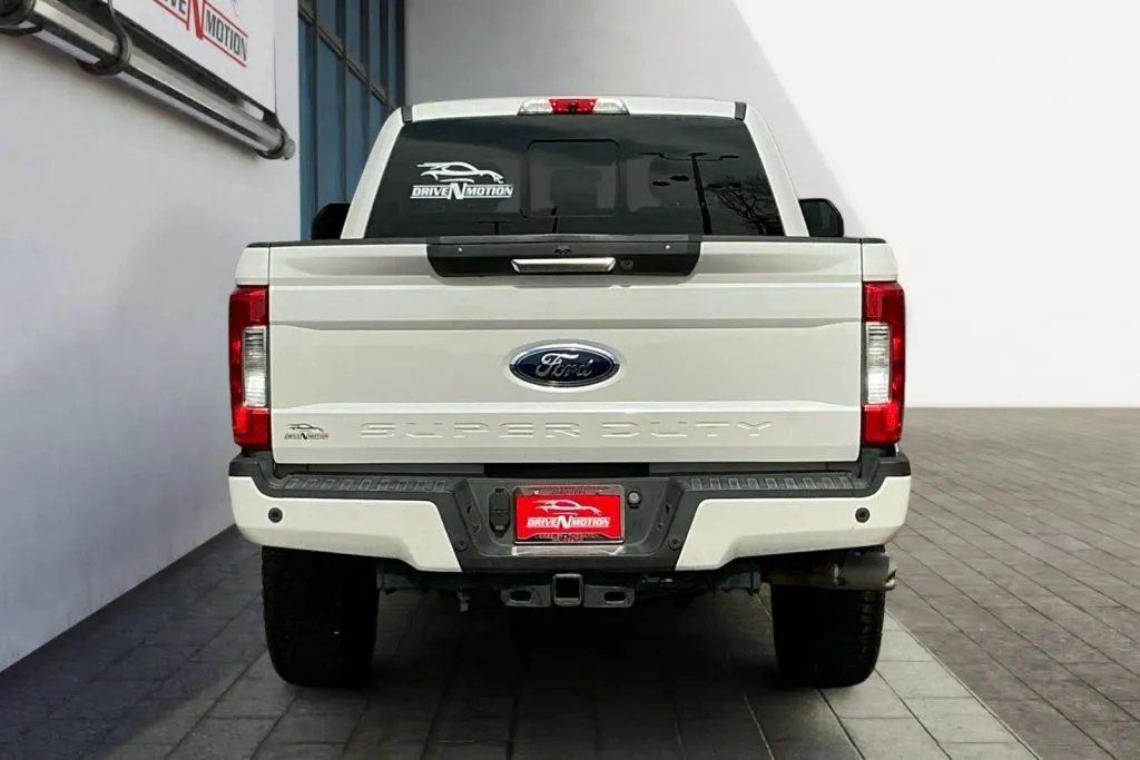 More photos of 2017 Ford F350 Super Duty Crew Cab Lariat Pickup 4D 6 3/4 ft at Drive N-Motion Greeley, CO