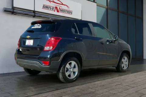 More photos of 2022 Chevrolet Trax LS Sport Utility 4D at Drive N-Motion Greeley, CO