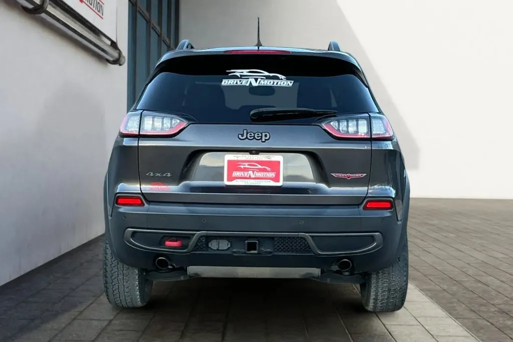 More photos of 2020 Jeep Cherokee TrailHawk Elite Sport Utility 4D at Drive N-Motion Greeley, CO