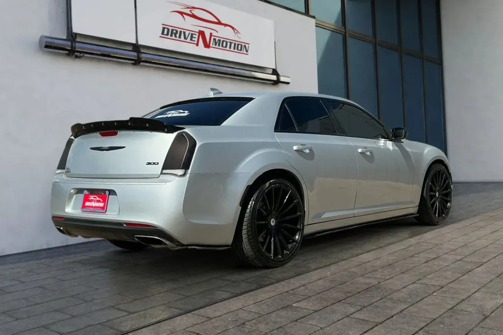 More photos of 2019 Chrysler 300 Touring Sedan 4D at Drive N-Motion Greeley, CO