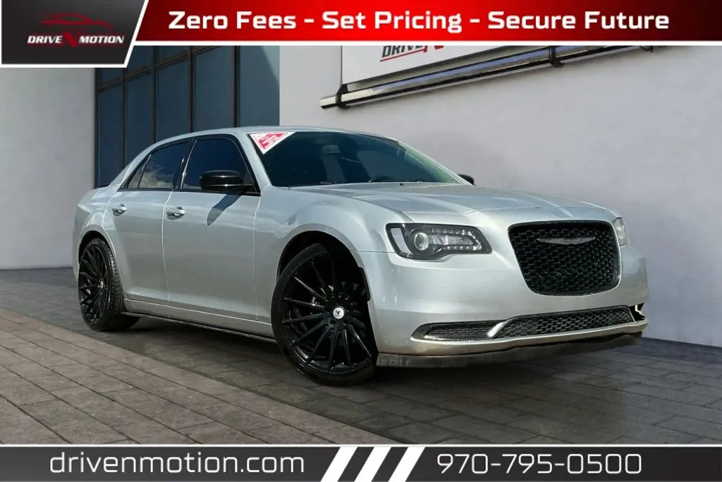 2019 Chrysler 300