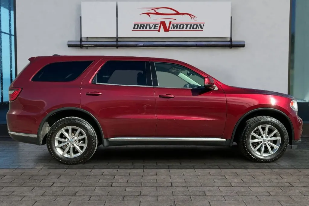 Another view of 2018 Dodge Durango SXT Sport Utility 4D for sale in Greeley, CO at Drive N-Motion Greeley