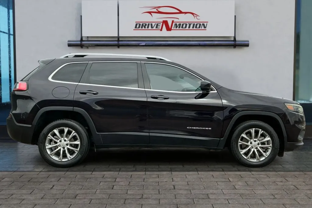 Another view of 2021 Jeep Cherokee Latitude Plus Sport Utility 4D for sale in Greeley, CO at Drive N-Motion Greeley