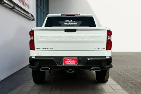 More photos of 2021 Chevrolet Silverado 1500 Crew Cab Custom Trail Boss Pickup 4D 5 3/4 ft at Drive N-Motion Greeley, CO