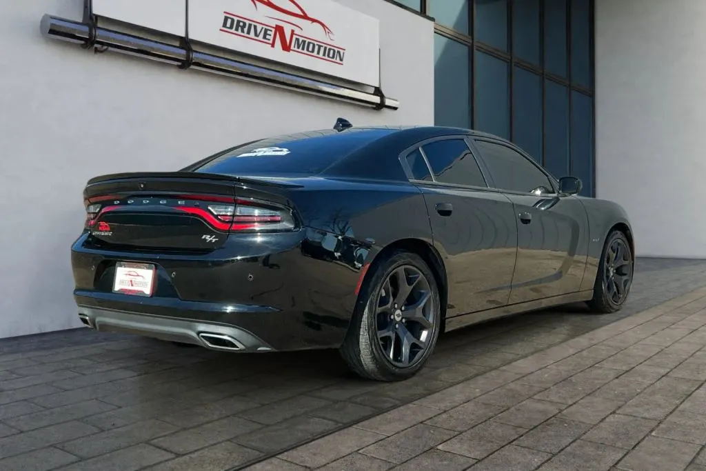 More photos of 2017 Dodge Charger R/T Sedan 4D at Drive N-Motion Greeley, CO