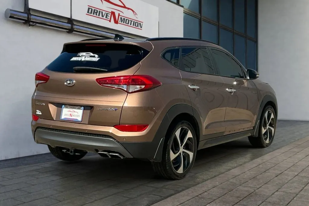 More photos of 2016 Hyundai Tucson Limited Sport Utility 4D at Drive N-Motion Greeley, CO