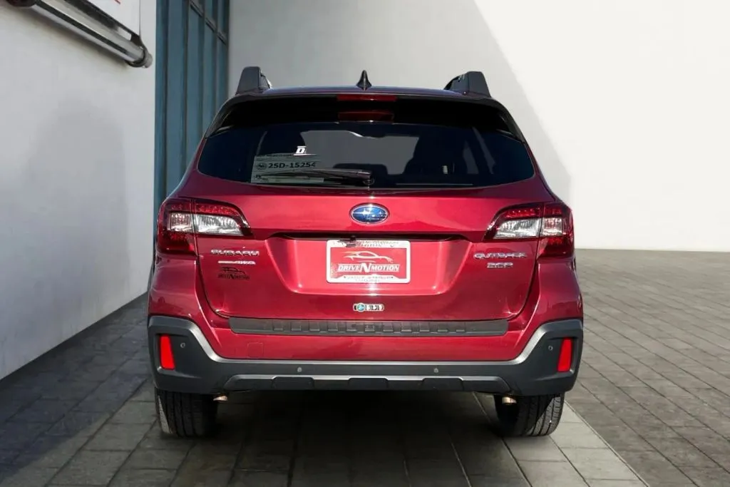 More photos of 2019 Subaru Outback 3.6R Limited Wagon 4D at Drive N-Motion Greeley, CO