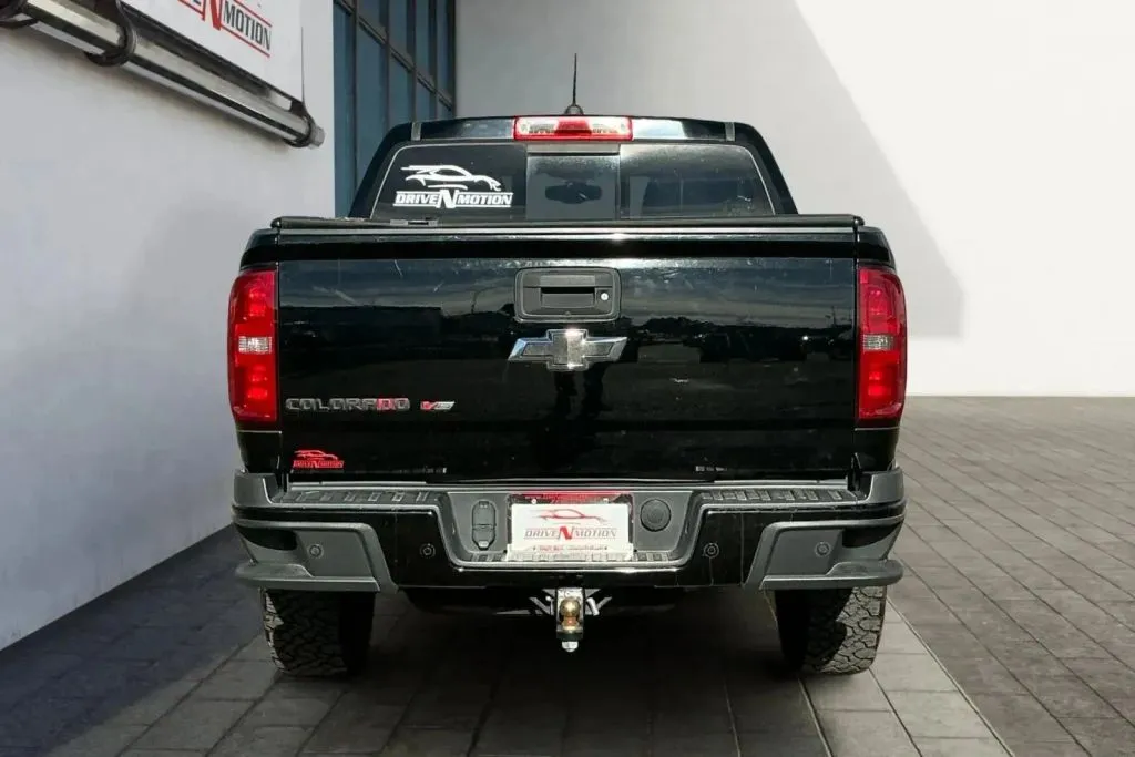 More photos of 2019 Chevrolet Colorado Crew Cab Z71 Pickup 4D 5 ft at Drive N-Motion Greeley, CO