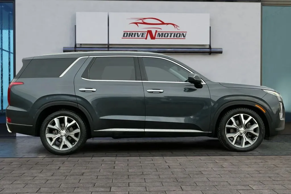 Another view of 2020 Hyundai Palisade SEL Sport Utility 4D for sale in Greeley, CO at Drive N-Motion Greeley