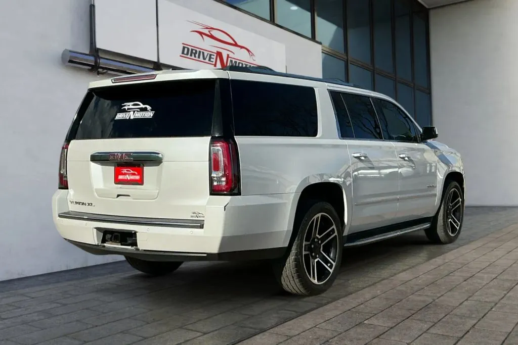 More photos of 2017 GMC Yukon XL Denali Sport Utility 4D at Drive N-Motion Greeley, CO