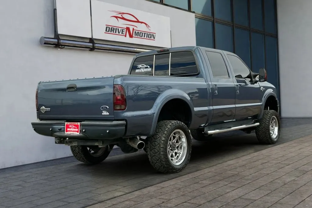 More photos of 2007 Ford F250 Super Duty Crew Cab Harley-Davidson Pickup 4D 6 3/4 ft at Drive N-Motion Greeley, CO