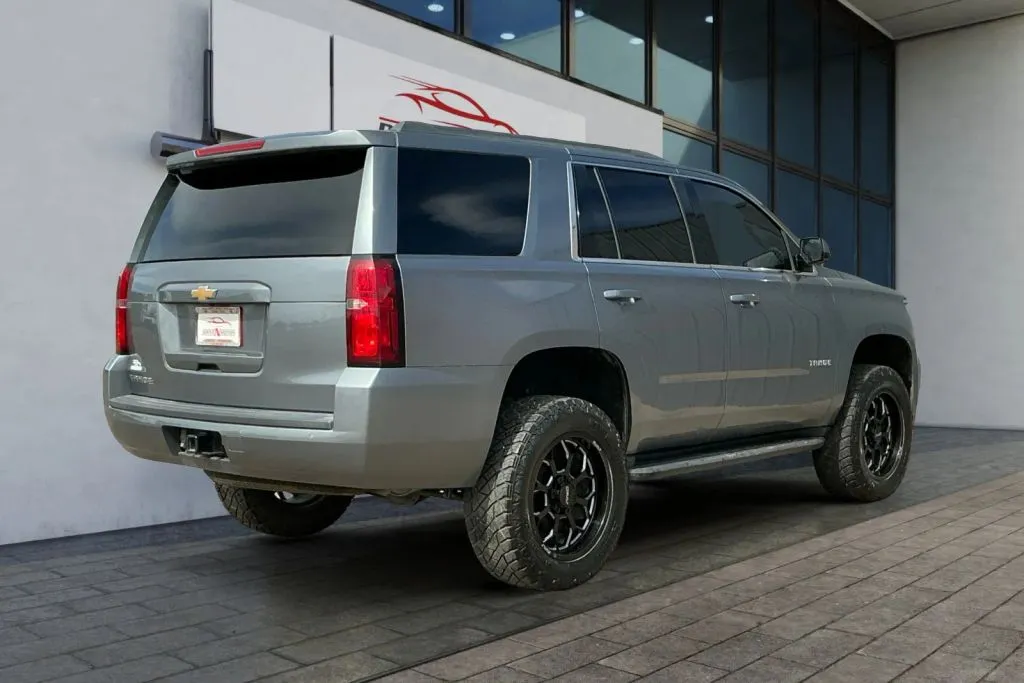 More photos of 2019 Chevrolet Tahoe LT Sport Utility 4D at Drive N-Motion Greeley, CO