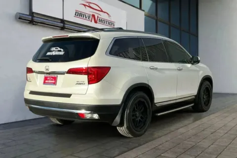 Another view of 2018 Honda Pilot Elite Sport Utility 4D for sale in Greeley, CO at Drive N-Motion Greeley