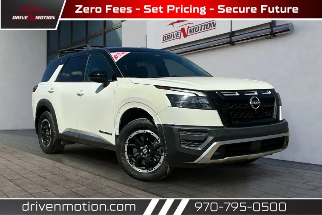 White 2024 Nissan Pathfinder Rock Creek Sport Utility 4D for sale in Greeley, CO