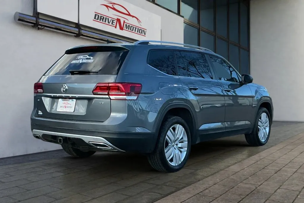 More photos of 2019 Volkswagen Atlas SE w/Tech Pkg Sport Utility 4D at Drive N-Motion Greeley, CO