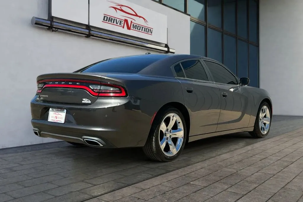 More photos of 2015 Dodge Charger SE Sedan 4D at Drive N-Motion Greeley, CO