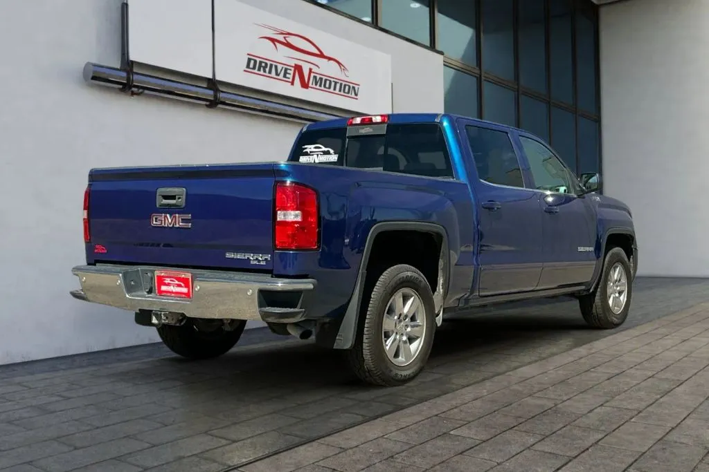 More photos of 2018 GMC Sierra 1500 Crew Cab SLE Pickup 4D 5 3/4 ft at Drive N-Motion Greeley, CO