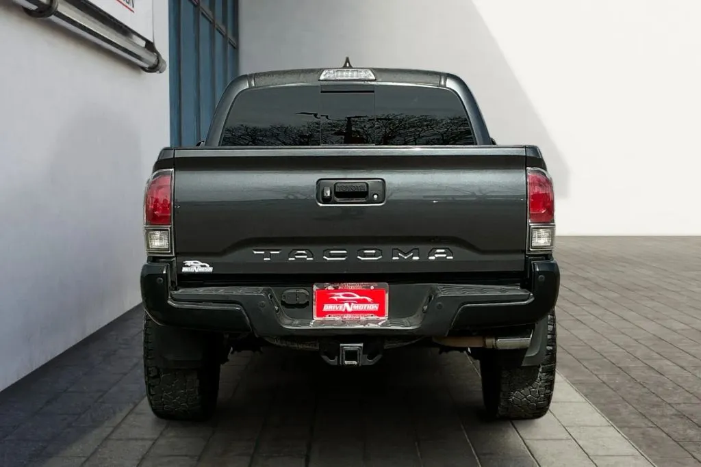 More photos of 2020 Toyota Tacoma Double Cab TRD Off-Road Pickup 4D 5 ft at Drive N-Motion Greeley, CO
