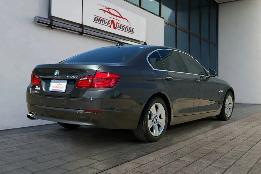 More photos of 2013 BMW 5 Series 528i xDrive Sedan 4D at Drive N-Motion Greeley, CO