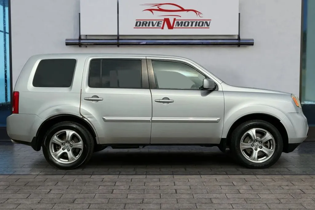 Another view of 2013 Honda Pilot EX-L Sport Utility 4D for sale in Greeley, CO at Drive N-Motion Greeley