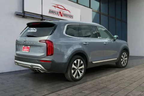 More photos of 2021 Kia Telluride EX Sport Utility 4D at Drive N-Motion Greeley, CO