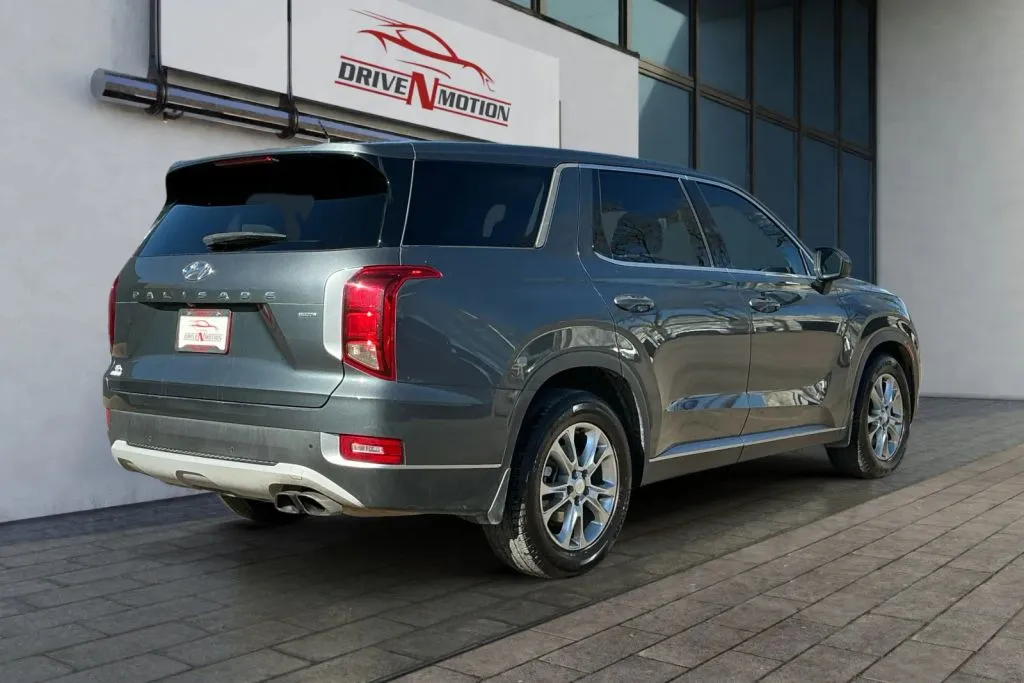 More photos of 2021 Hyundai Palisade SE Sport Utility 4D at Drive N-Motion Greeley, CO
