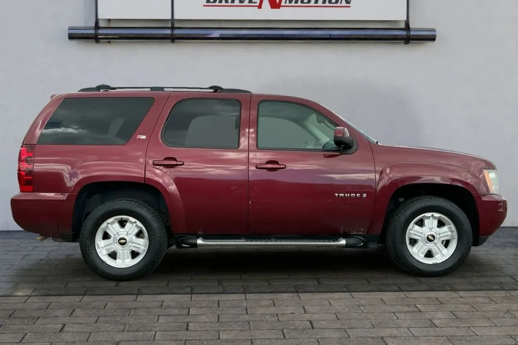 Photos of 2009 Chevrolet Tahoe LT Sport Utility 4D for sale in Greeley, CO at Drive N-Motion Greeley