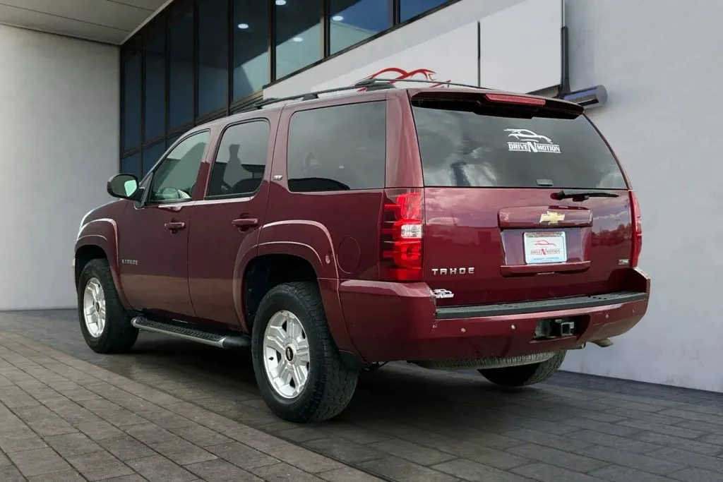 More photos of 2009 Chevrolet Tahoe LT Sport Utility 4D at Drive N-Motion Greeley, CO