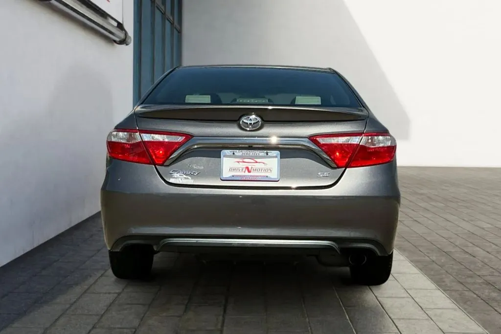 More photos of 2017 Toyota Camry SE Sedan 4D at Drive N-Motion Greeley, CO