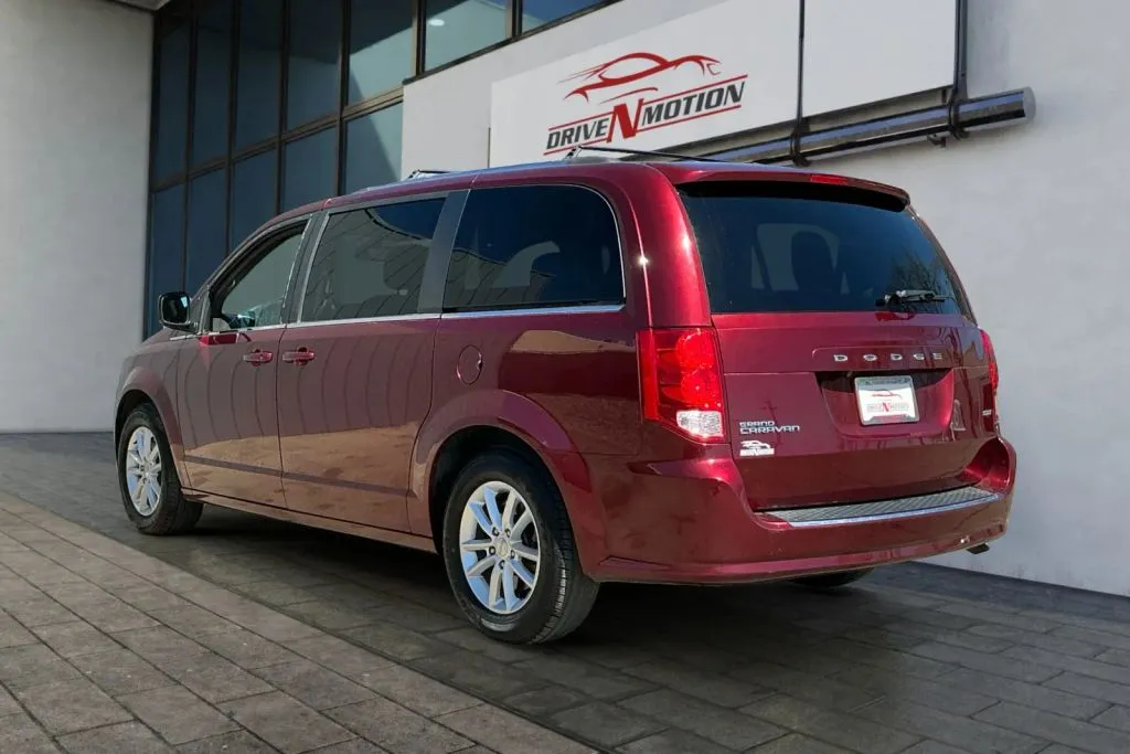 More photos of 2020 Dodge Grand Caravan Passenger SXT Minivan 4D at Drive N-Motion Greeley, CO