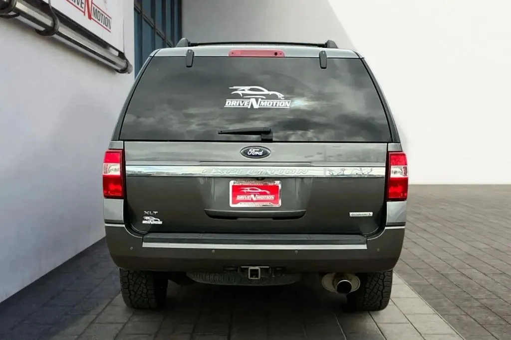 More photos of 2017 Ford Expedition EL XLT Sport Utility 4D at Drive N-Motion Greeley, CO