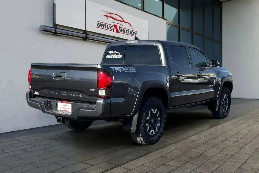 More photos of 2019 Toyota Tacoma Double Cab TRD Off-Road Pickup 4D 5 ft at Drive N-Motion Greeley, CO