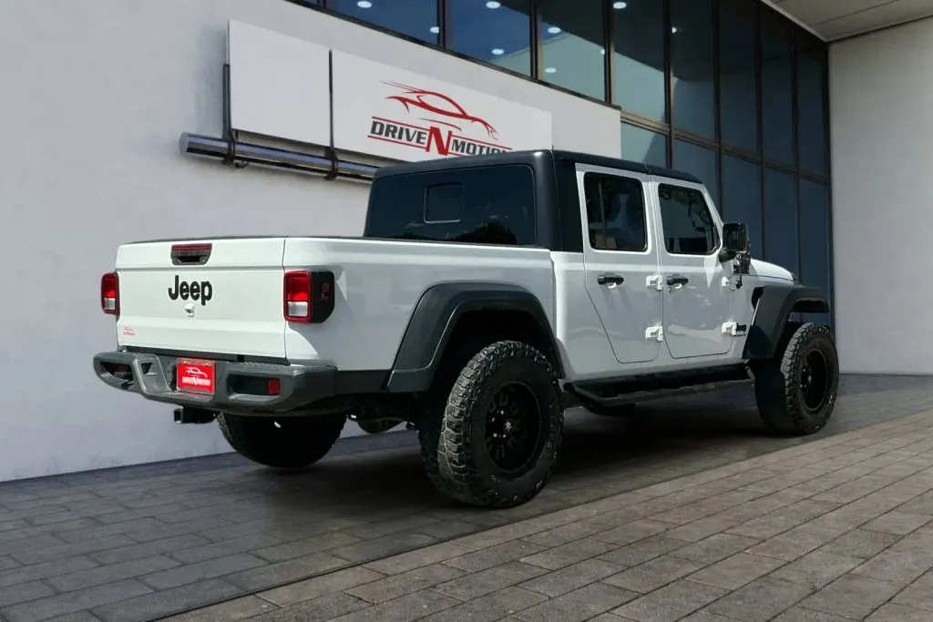 More photos of 2022 Jeep Gladiator Sport Pickup 4D 5 ft at Drive N-Motion Greeley, CO