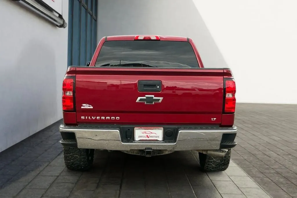 More photos of 2018 Chevrolet Silverado 1500 Crew Cab LT Pickup 4D 5 3/4 ft at Drive N-Motion Greeley, CO