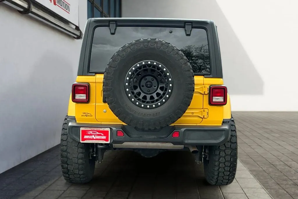 More photos of 2020 Jeep Wrangler Unlimited Sahara Sport Utility 4D at Drive N-Motion Greeley, CO