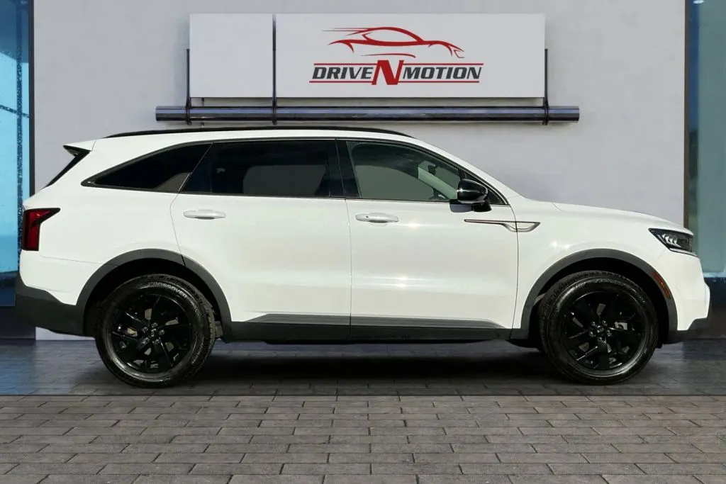 Another view of 2021 Kia Sorento S Sport Utility 4D for sale in Greeley, CO at Drive N-Motion Greeley